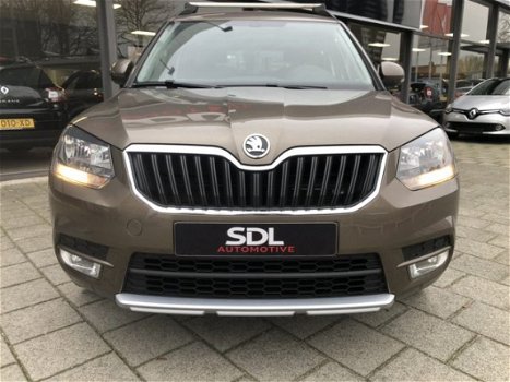 Skoda Yeti - 1.2 TSI Ambition // NAVI // PDC // LMV - 1