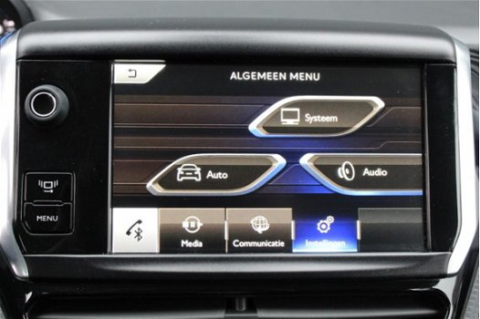 Peugeot 2008 - 1.2 e-VTi Automaat 82pk Allure - 1
