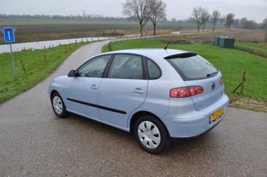 Seat Ibiza - 1.2-12V Signo , Nieuwe KoppelingVan Eerste eigenaar - 1