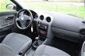 Seat Ibiza - 1.2-12V Signo , Nieuwe KoppelingVan Eerste eigenaar - 1 - Thumbnail