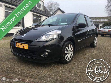 Renault Clio - 1.5 dCi Collection | 5 drs. | Trekhaak | - 1