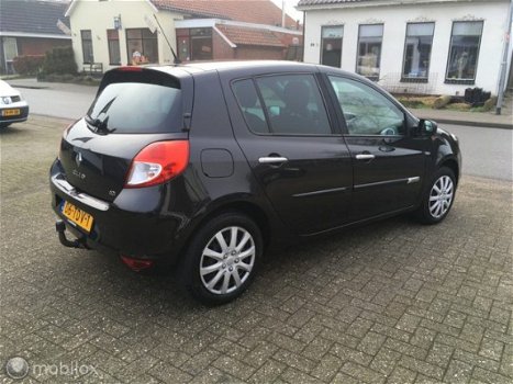 Renault Clio - 1.5 dCi Collection | 5 drs. | Trekhaak | - 1