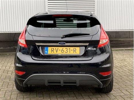 Ford Fiesta - 1.6 Ghia Sport 120 PK Clima/ Dikke velgen/D-B Riem vervangen/Boekjes Apk t/m 15-02-202 - 1