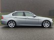 BMW 3-serie - 330i Dynamic Executive Xenon | Sportstoelen | Prof. nav. | Nwe APK - 1 - Thumbnail