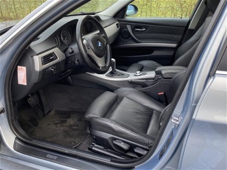 BMW 3-serie - 330i Dynamic Executive Xenon | Sportstoelen | Prof. nav. | Nwe APK - 1