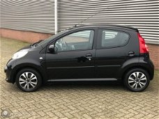 Peugeot 107 - 1.0-12V XS AIRCO NIEUWSTAAT