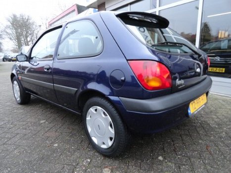 Ford Fiesta - 1.3i Collection - 1
