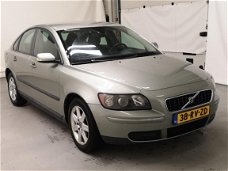 Volvo S40 - 1.8 Kinetic