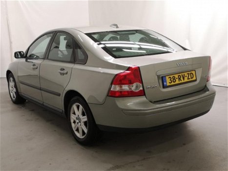 Volvo S40 - 1.8 Kinetic - 1