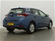 Toyota Auris - 1.8 Hybrid Now - 1 - Thumbnail