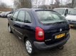 Citroën Xsara Picasso - 1.8i-16V FIJNE HOGE INSTAP ZO INGERUILD DUS ZO WEG MET APK GEWOON KOOPJE HOO - 1 - Thumbnail