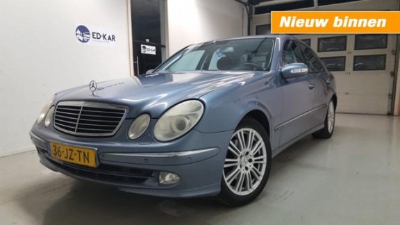 Mercedes-Benz E-klasse - E 240 AVANTGARDE AUT XENON MOOI YOUNGTIMER - 1