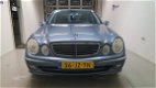 Mercedes-Benz E-klasse - E 240 AVANTGARDE AUT XENON MOOI YOUNGTIMER - 1 - Thumbnail