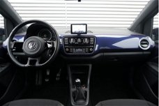 Volkswagen Up! - 1.0/60PK High Up Executive · Parkeersenoren · Airco · Navigatie