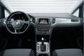 Volkswagen Golf Sportsvan - 1.2TSI/111PK Trendline DSG · Airco · Cruise control · Wegklapbare trekha - 1 - Thumbnail