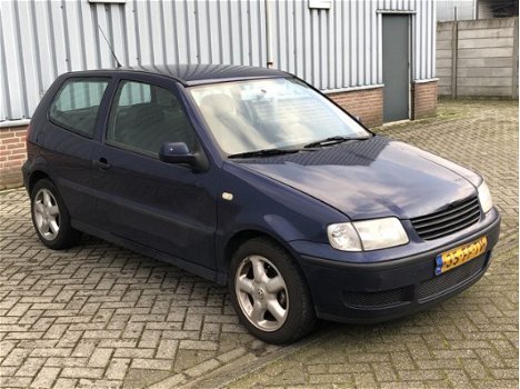 Volkswagen Polo - 1.4 Trendline - 1