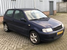 Volkswagen Polo - 1.4 Trendline