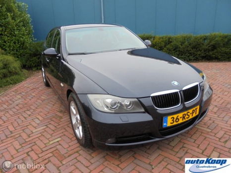 BMW 3-serie - 320d Business - 1