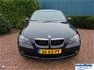 BMW 3-serie - 320d Business - 1 - Thumbnail