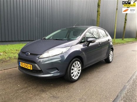 Ford Fiesta - 1.25 Champion Nap, Dealer Onderhouden, Airco, Aux - 1