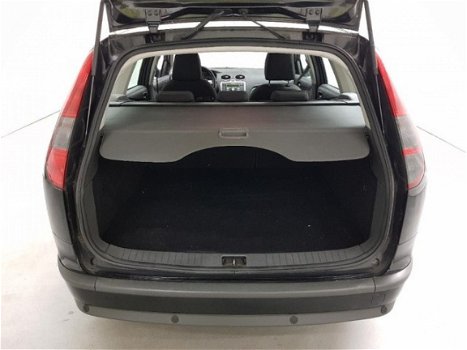 Ford Focus Wagon - 1.8-16V Ambiente Flexifuel MET NIEUWE APK Eerste eigenaar/Parkeersensoren achter - 1