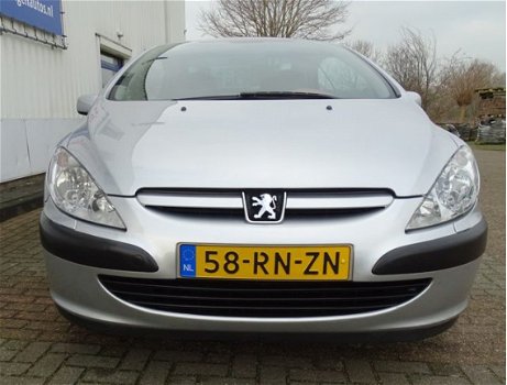 Peugeot 307 - CC 2.0-16V, Automaat, Leer, Cruise, Trhaak, - 1