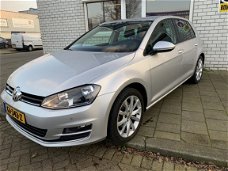 Volkswagen Golf - 1.6 TDI Business Edition 5 DEURS-NAVI-CLIMA-BOVAG GARANTIE