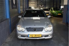 Mercedes-Benz C-klasse Sportcoupé - 180 NETTE AUTO/NAVIGATIE/LMV/CRUISE/AIRCO/APK 06-'20/NAP