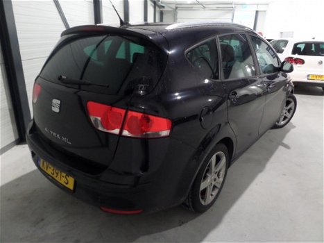 Seat Altea XL - 1.8 TFSI Style DSG MECHATRONIC STUK NAVI LEER XENON ZEER MOOIE AUTO - 1