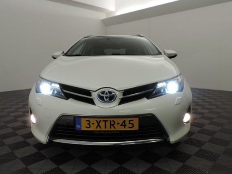 Toyota Auris Touring Sports - 1.8 Hybrid Lease - 1