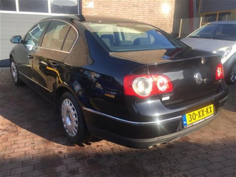 Volkswagen Passat - 1.9 TDI Comfortline Climate - 1