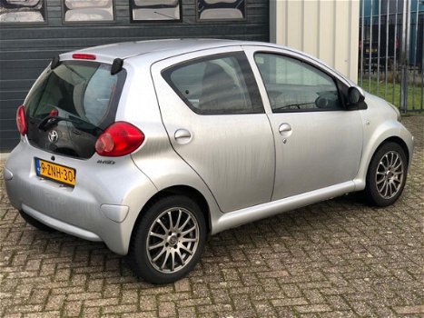 Toyota Aygo - 1.0-12V 2006 AIRCO - 1