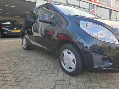 Chevrolet Spark - 1.0 16V L - 1