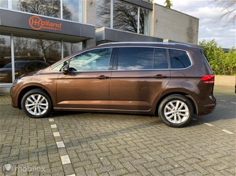 Volkswagen Touran - 1.4 TSI Highline / 7p / Adapt Cruise / DSG - 1