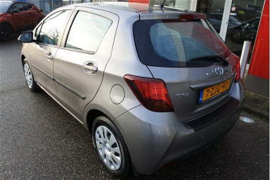 Toyota Yaris - 1.3 VVT-i Aspiration | Navi | Cruise | Airco | - 1