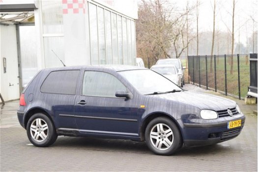 Volkswagen Golf - 1.9 SDI 1998 Airco - 1