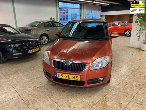 Skoda Fabia - 1.4-16V Ambiente - 1