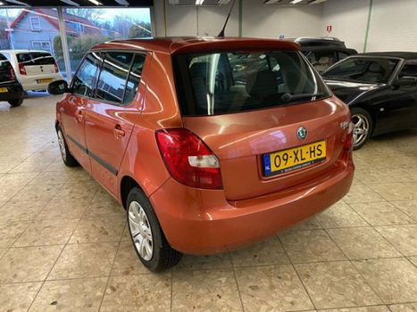 Skoda Fabia - 1.4-16V Ambiente - 1