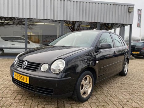 Volkswagen Polo - 1.2-12V Sportline - 1