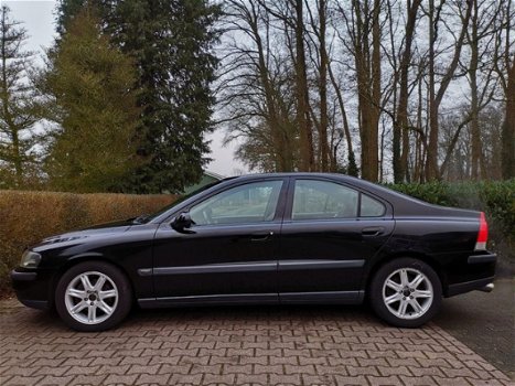 Volvo S60 - 2.4 | Nieuwe apk | Nette auto - 1