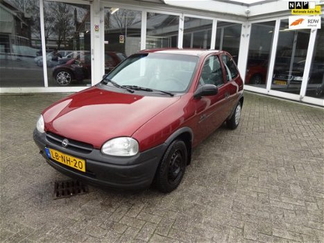 Opel Corsa - 1.4i Swing - 1