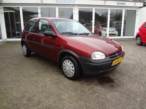 Opel Corsa - 1.4i Swing - 1