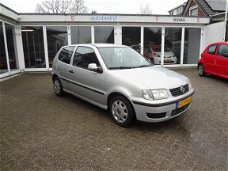 Volkswagen Polo - 1.4 Trendline