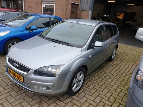 Ford Focus Wagon - 1.6 TDCi 109pk Titanium - 1