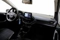 Ford Fiesta - 1.1 85pk Trend 5-deurs Airco Navigatie DAB Cruise Control - 1 - Thumbnail