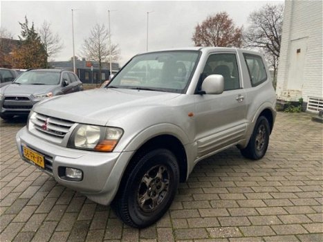 Mitsubishi Pajero - 3.5 V6 GDI GLS AUT ECC, Audio, Lmv - 1