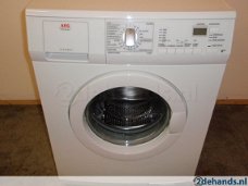 Jonge aeg wasmachine 150 euro !!! bezorgen mogelijk !!!