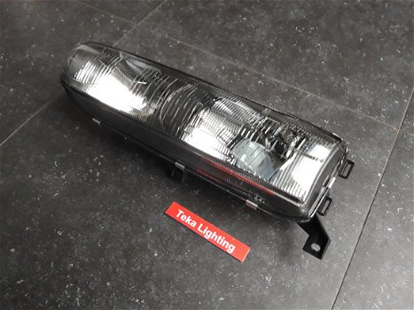 Mitsubishi Galant VII 7 (93-97) Koplamp Depo 214-1125L Links NOS - 4