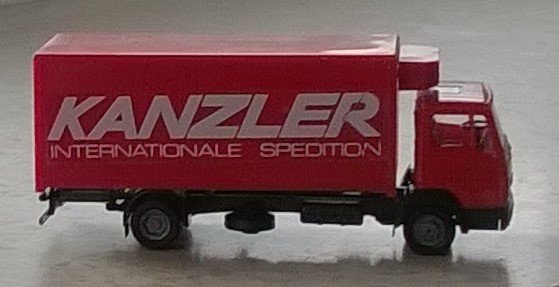 HERPA 828390 - Mercedes Bens Trucker “KANZLER” - Afbeelding 2