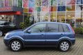 Ford Fusion - 1.6-16V Futura *1E-EIG.* / AIRCO / ELEK. RAMEN / RADIO-CD / LM-VELGEN / TREKHAAK - 1 - Thumbnail